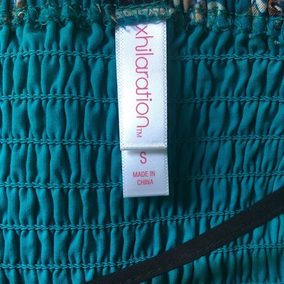 Xhilaration Smocked Tank - Picture 3 of 3